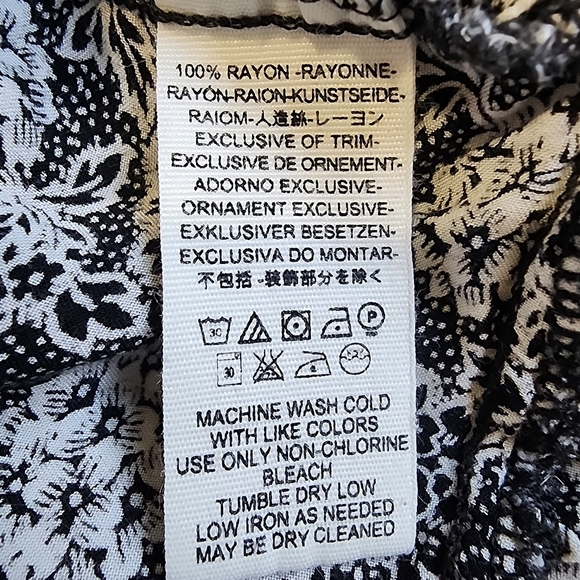 Free People Sleevess Crop Tank Blouse Floral - Small - Picture 8 of 8